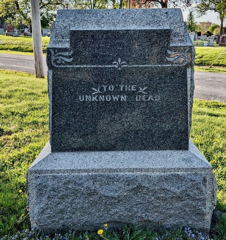 To the Unknown Dead Marker, Side One image. Click for full size.