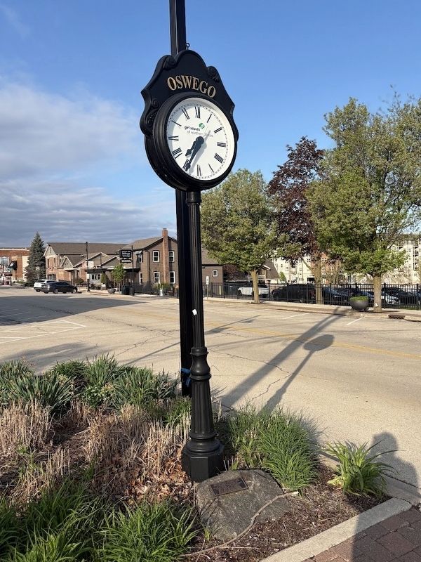 Oswego Girl Scouts Clock image. Click for full size.