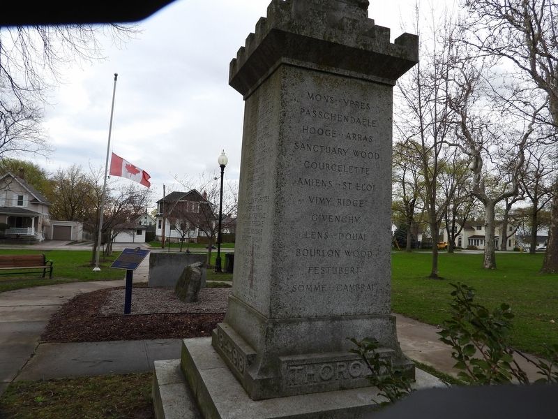 Thorold War Memorial - back image. Click for full size.