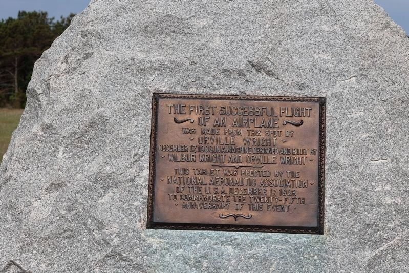 The First Successful Flight of an Airplane Marker image. Click for full size.
