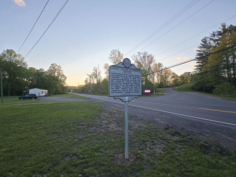 Logan, Raleigh and Monroe Turnpike Marker image. Click for full size.