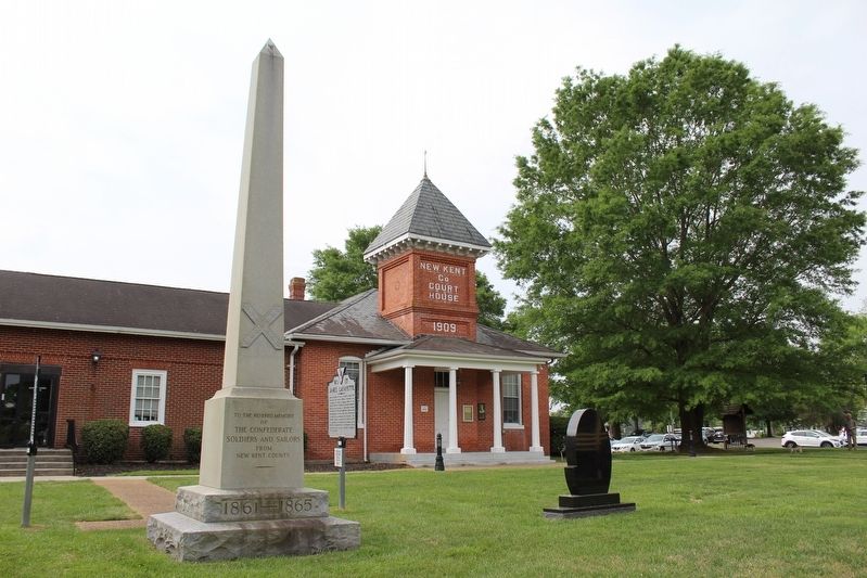 James Lafayette Monument image. Click for full size.