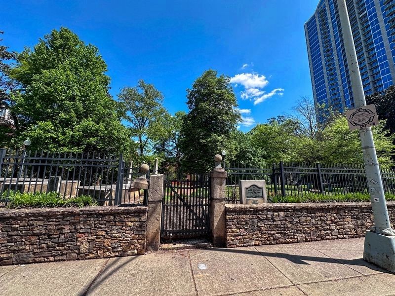 Old Cemetery Historic Grave Yard of Charlotte's First Settlers Marker image. Click for full size.