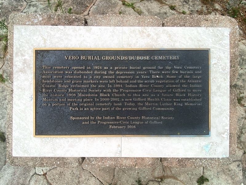 Vero Beach Grounds/Dubose Cemetery Marker image. Click for full size.