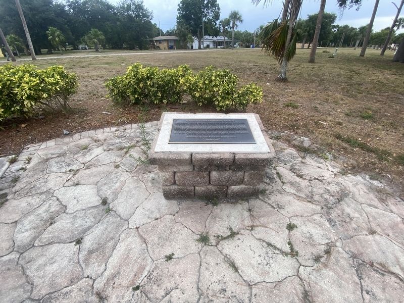 Vero Beach Grounds/Dubose Cemetery Marker image. Click for full size.