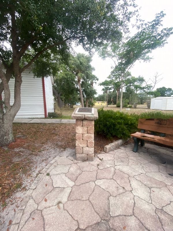 Vero Beach Grounds/Dubose Cemetery Marker image. Click for full size.