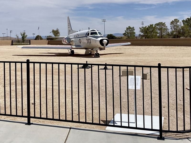 T-39D Sabreliner and Marker image. Click for full size.