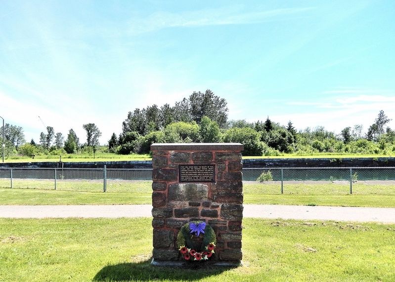 Canadian Veterans Memorial (<i>north side</i>) image. Click for full size.