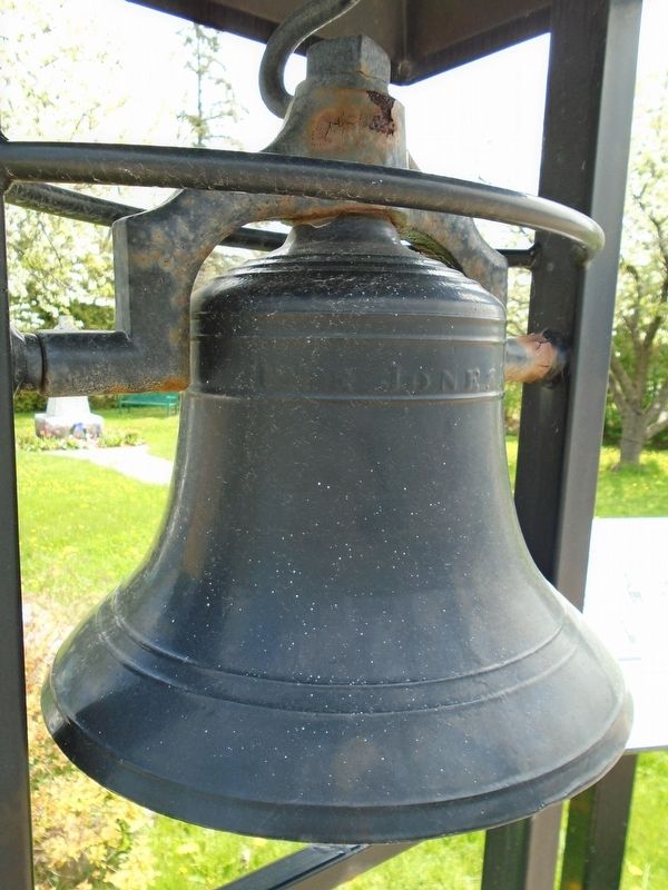 Pakenham Village School Bell image. Click for full size.