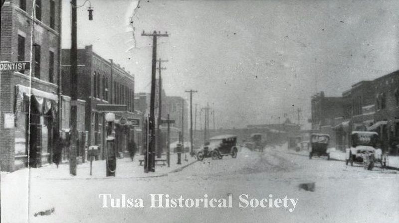 Greenwood Avenue business district image. Click for full size.