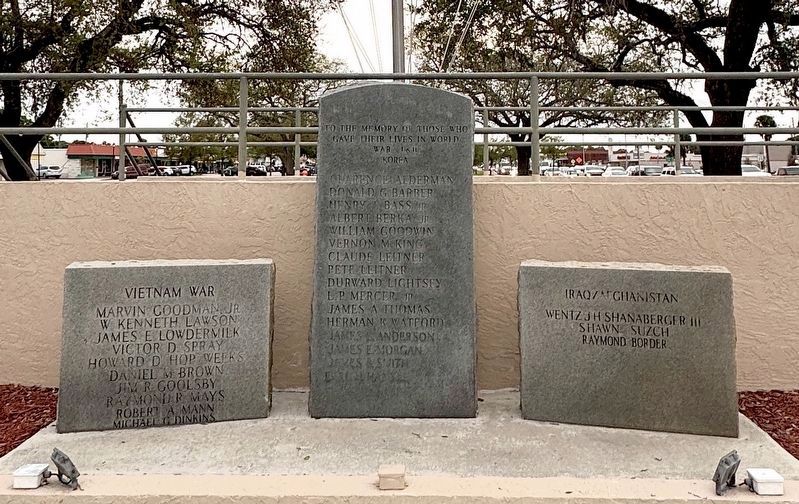 Okeechobee County War Memorial image. Click for full size.