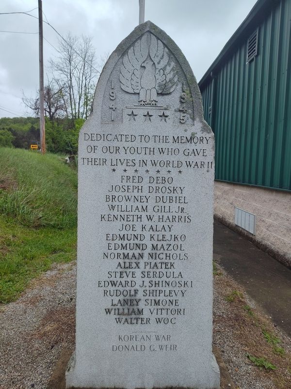Fairpoint World War II Veterans Memorial Marker image. Click for full size.