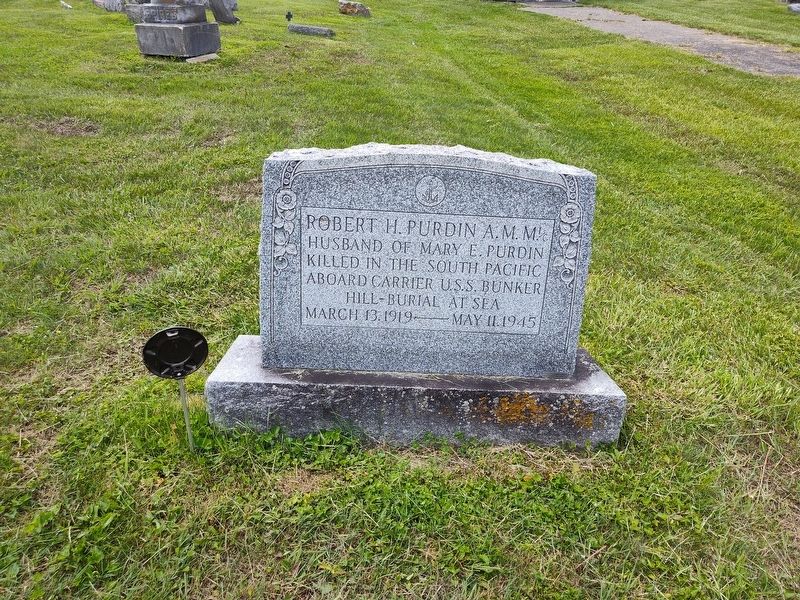Robert H. Purdin A.M.M.1/c Marker image. Click for full size.