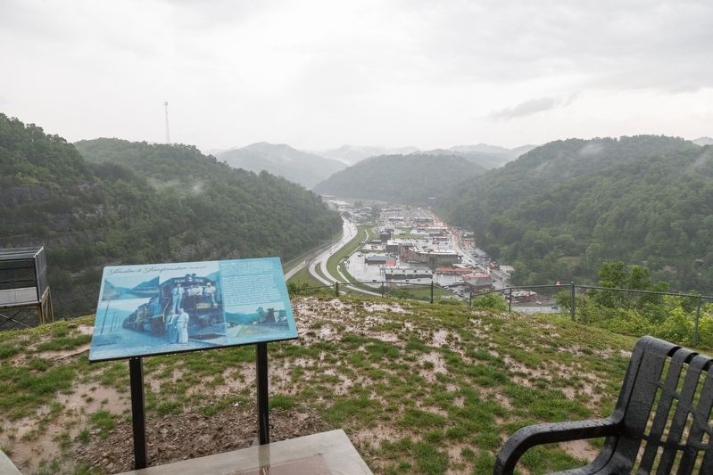 Marker with Pikeville in the background image. Click for full size.