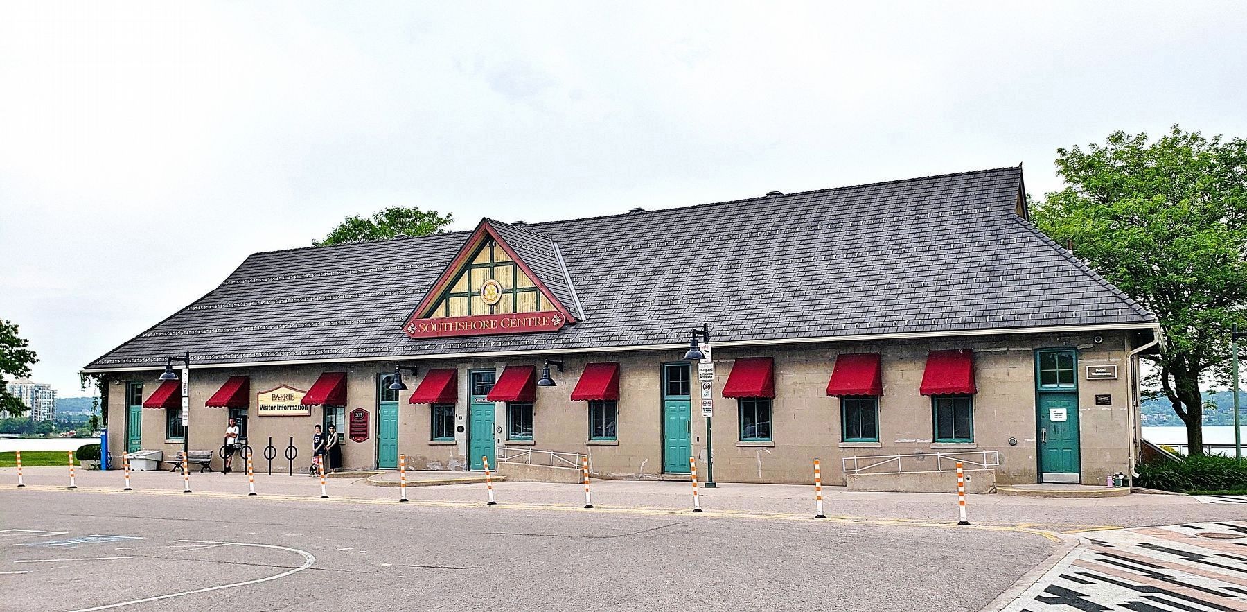 Southshore Centre (formerly the Grand Trunk Railway�s Master Mechanic Office and Stores building) image. Click for full size.