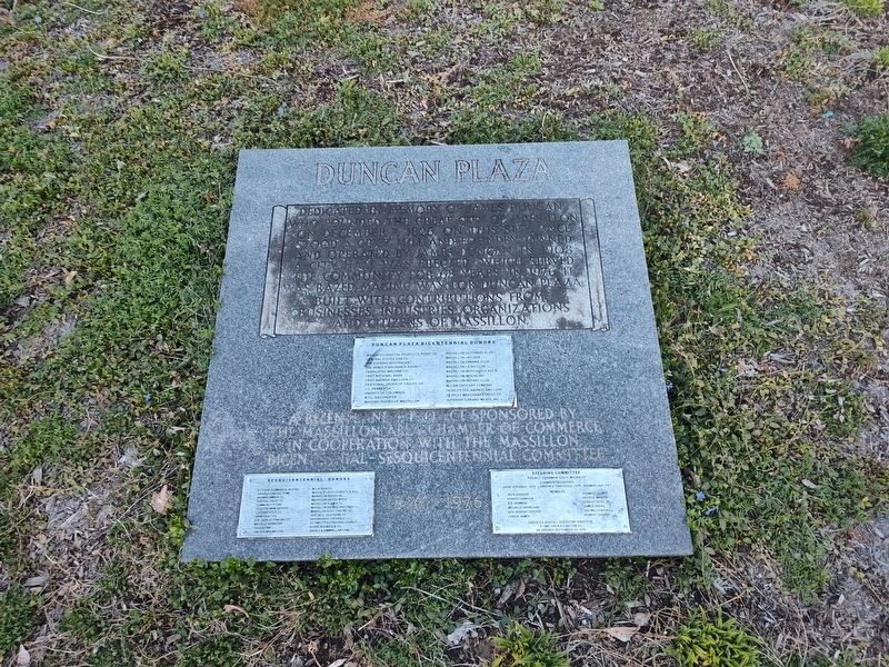 Duncan Plaza Marker image. Click for full size.