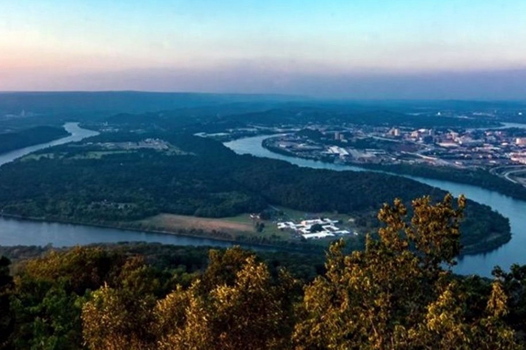 Moccasin Bend. Click for more information. Moccasin Bend image. Click for more information.