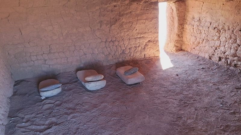 A Look Inside the Reconstructed Pueblo image. Click for full size.
