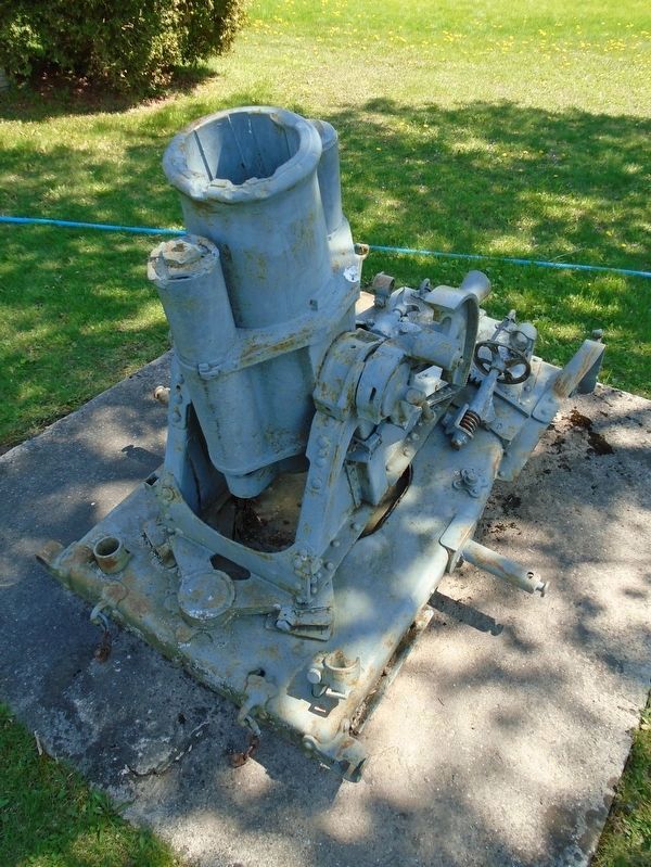 German Minenwerfer (17-cm mMW), (Serial Nr. 1157) at War Memorial Cenotaph. Click for full size. German Minenwerfer (17-cm mMW), (Serial Nr. 1157) at War Memorial Cenotaph image. Click for full size.