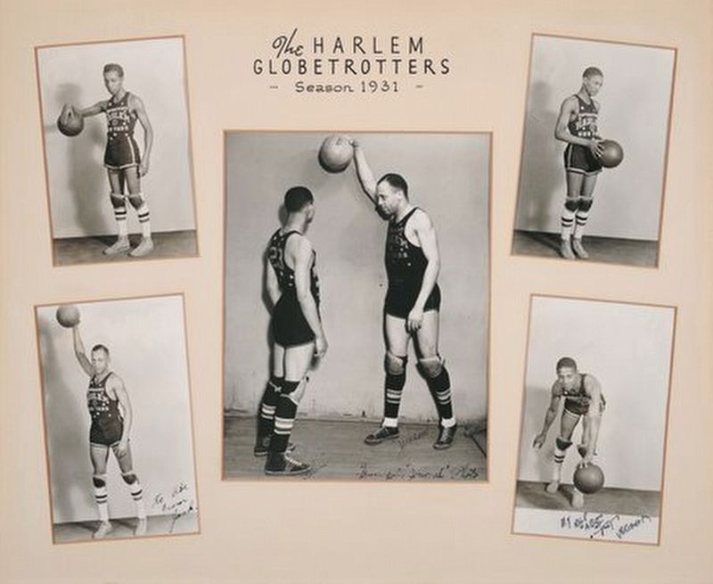 Harlem Globetrotters. Click for full size. Harlem Globetrotters image. Click for full size.