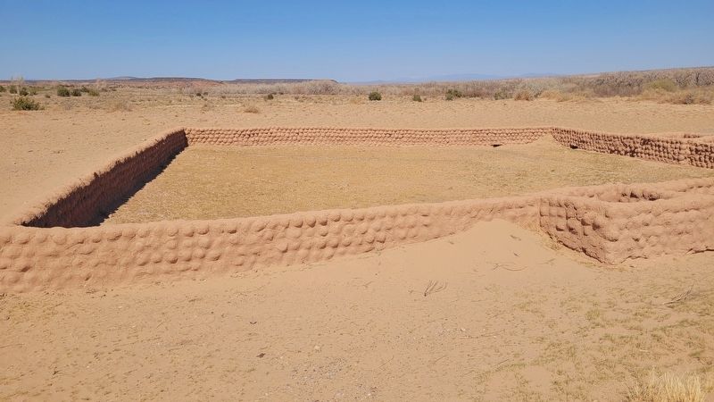 A straight, well-squared wall Pueblo. Click for full size. A straight, well-squared wall Pueblo image. Click for full size.