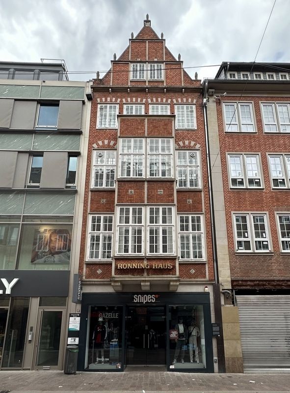 Ronning-Haus and Marker image. Click for full size.