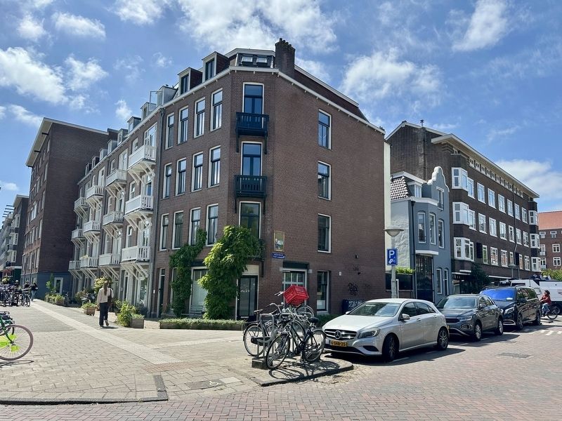 Weissenbruch Marker - wide view image. Click for full size.