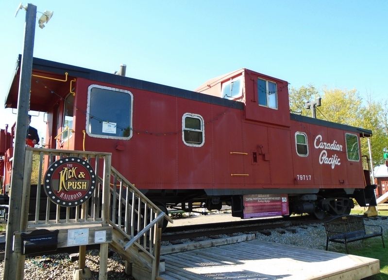 Caboose and Marker. Click for full size. Caboose and Marker image. Click for full size.
