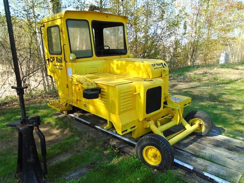 Trackmobile and Marker. Click for full size. Trackmobile and Marker image. Click for full size.