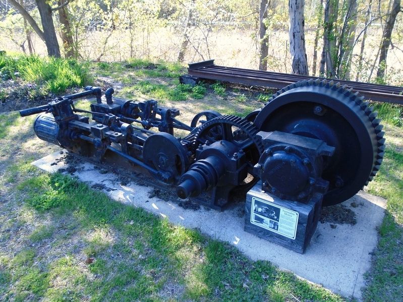 Turntable Motor and Marker. Click for full size. Turntable Motor and Marker image. Click for full size.