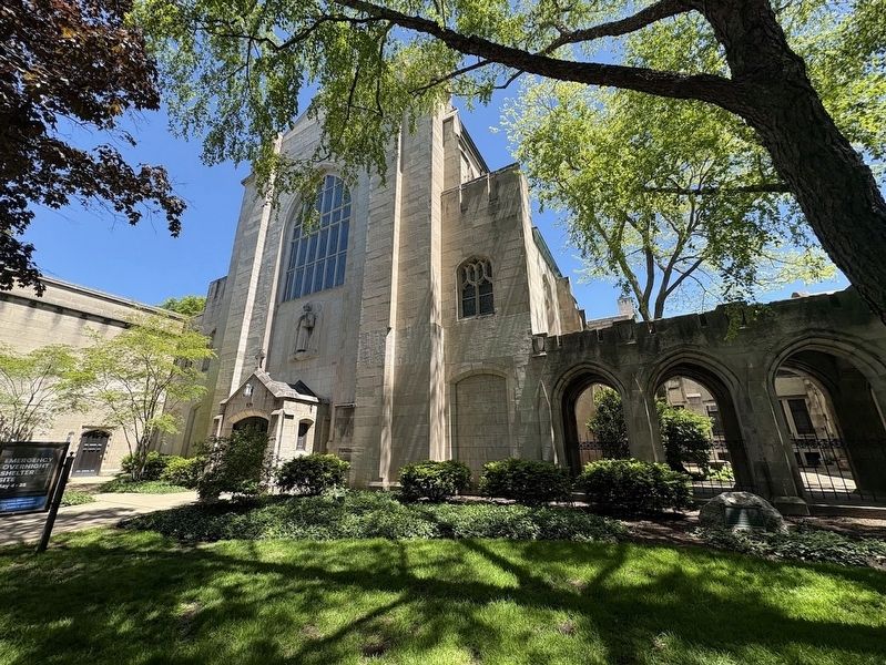 The Memorial Elm Marker at St. Luke's Episcopal Church image. Click for full size.