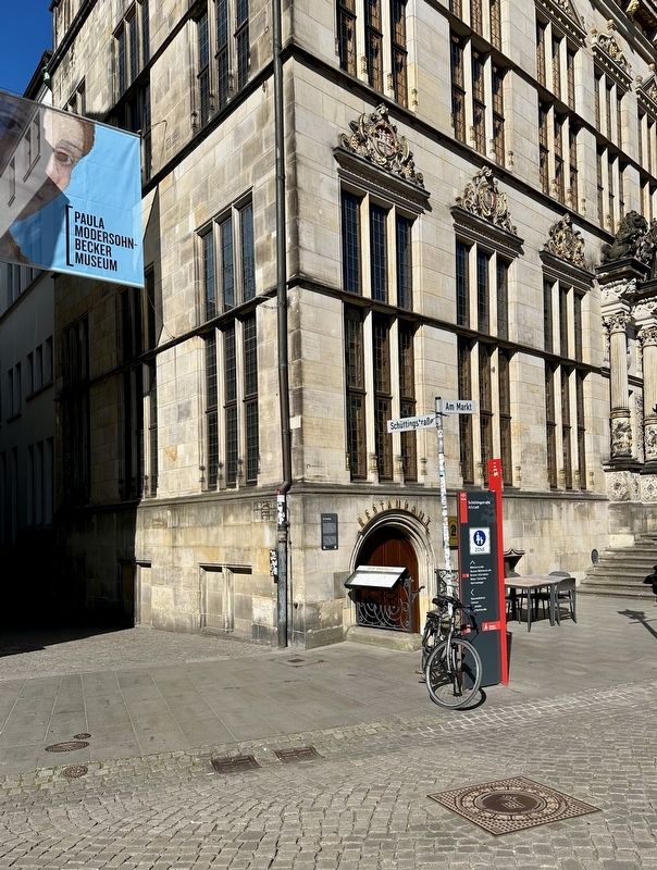 Der Sch�tting Marker - wide view image. Click for full size.