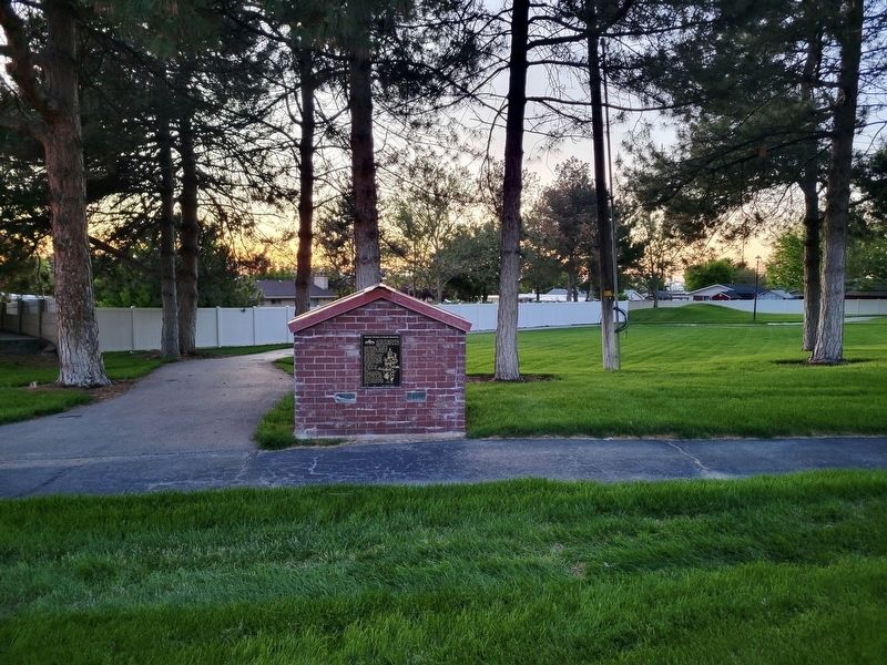 District School of South Bountiful Marker. Click for full size. District School of South Bountiful Marker image. Click for full size.