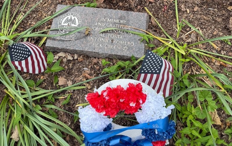 Veterans Memorial image. Click for full size.