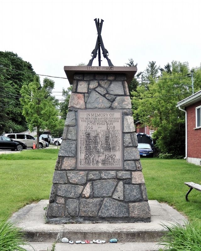 World War Memorial. Click for full size. World War Memorial image. Click for full size.