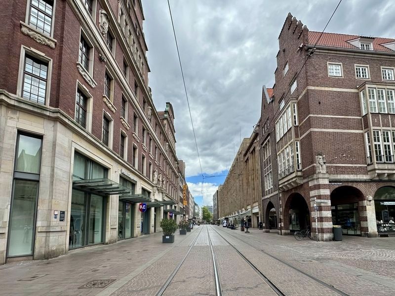 Commercial- and Office Building Marker - wide view, looking north on Obernstra�e image. Click for full size.