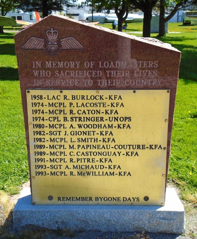Loadmasters Memorial image. Click for full size.