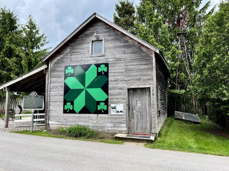 The Ivan Hearn Barn Marker image. Click for full size.