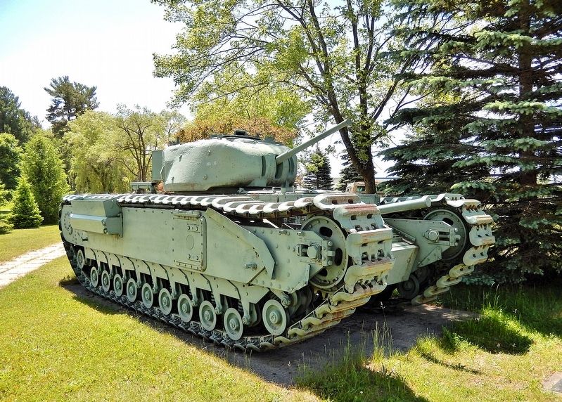 British Churchill Infantry Tank MK IV / Char d'infanterie britannique Churchill MK IV image. Click for full size.