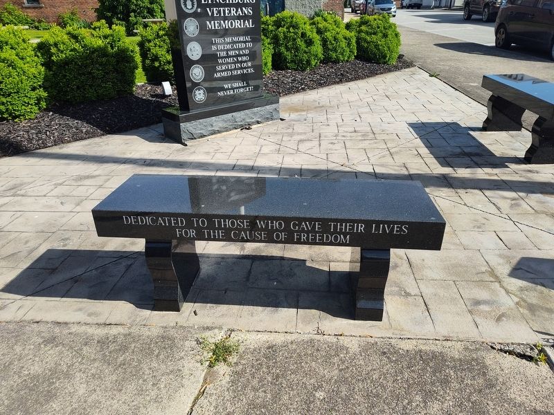Lynchburg Veterans Memorial image. Click for full size.