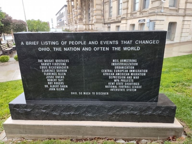 Ohio Bicentennial Monument image. Click for full size.