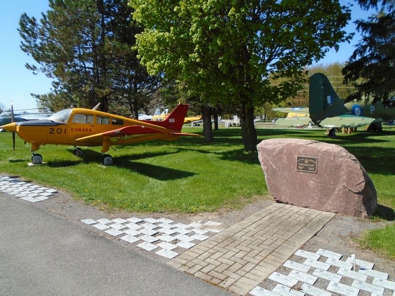 306 (Maple Leaf) R.C.A.F.A. Wing Memorial image. Click for full size.