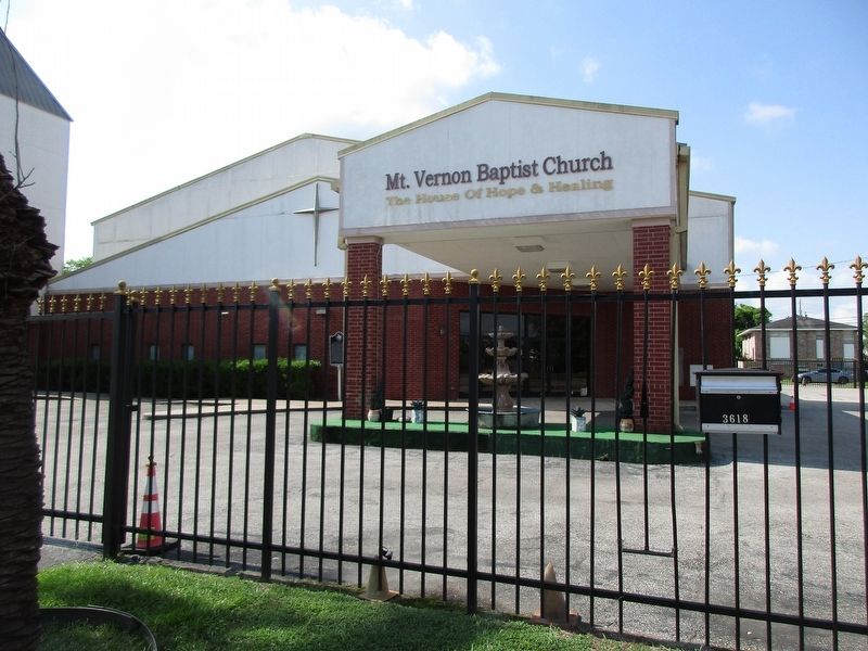 Mt. Vernon Baptist Church Marker image. Click for full size.
