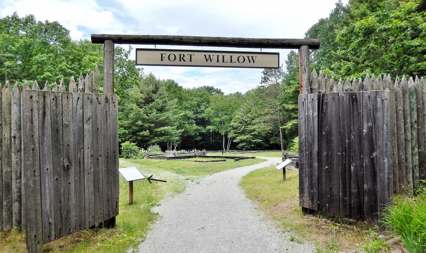 Fort Willow History Marker image. Click for full size.