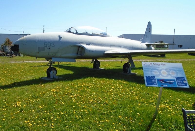 CT-133 Silver Star and Marker image. Click for full size.