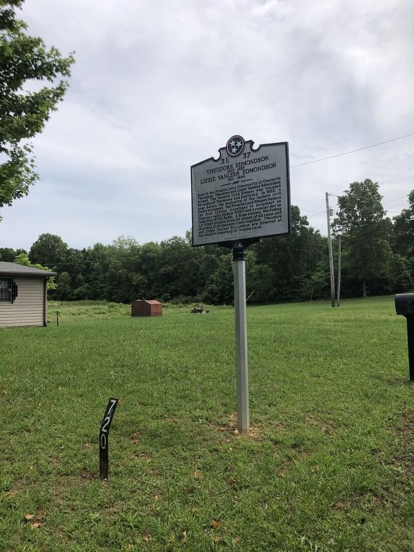 Theodore Edmondson / Lizzie Vanleer Edmondson Marker image. Click for full size.