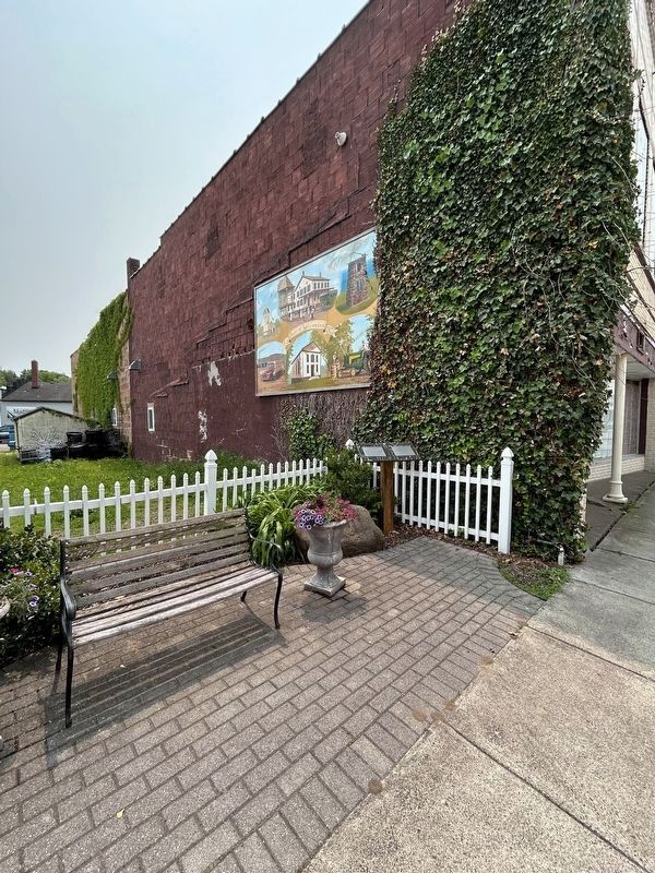 Memories of Williamson Mural Marker. Click for full size. Memories of Williamson Mural Marker image. Click for full size.