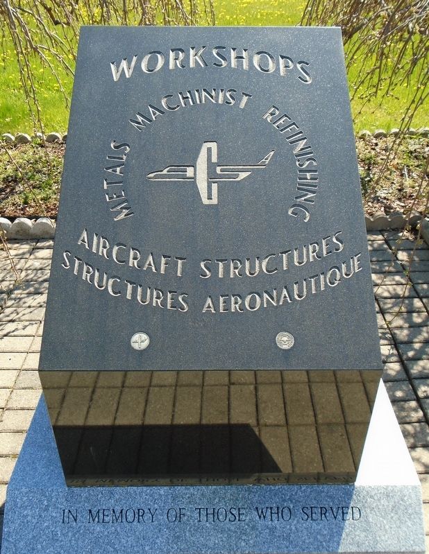 Aircraft Structures/<lang=fr>Structures aeronautique</lang=fr> Marker. Click for full size. Aircraft Structures/<lang=fr>Structures aeronautique</lang=fr> Marker image. Click for full size.