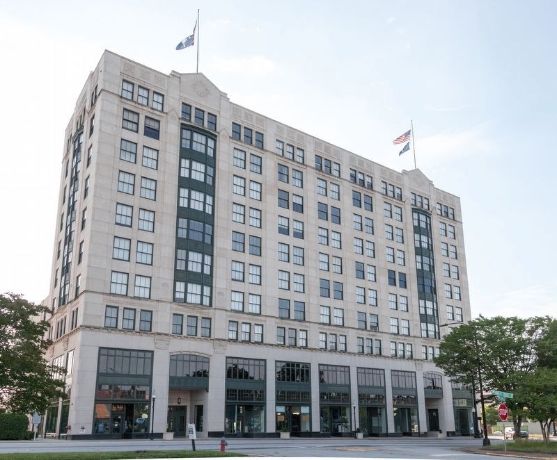 Montgomery Building, Spartanburg, NC image. Click for full size.