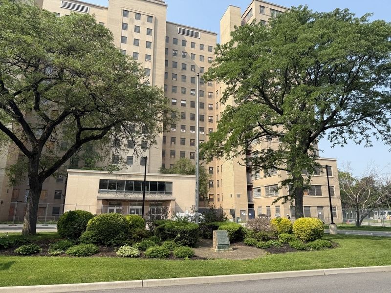 World War Memorial in front of Manhattan State Hospital. Click for full size. World War Memorial in front of Manhattan State Hospital image. Click for full size.